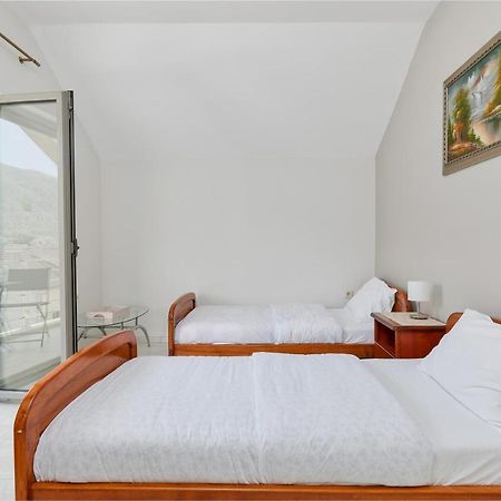 Apartment Mrsulja كوتور المظهر الخارجي الصورة